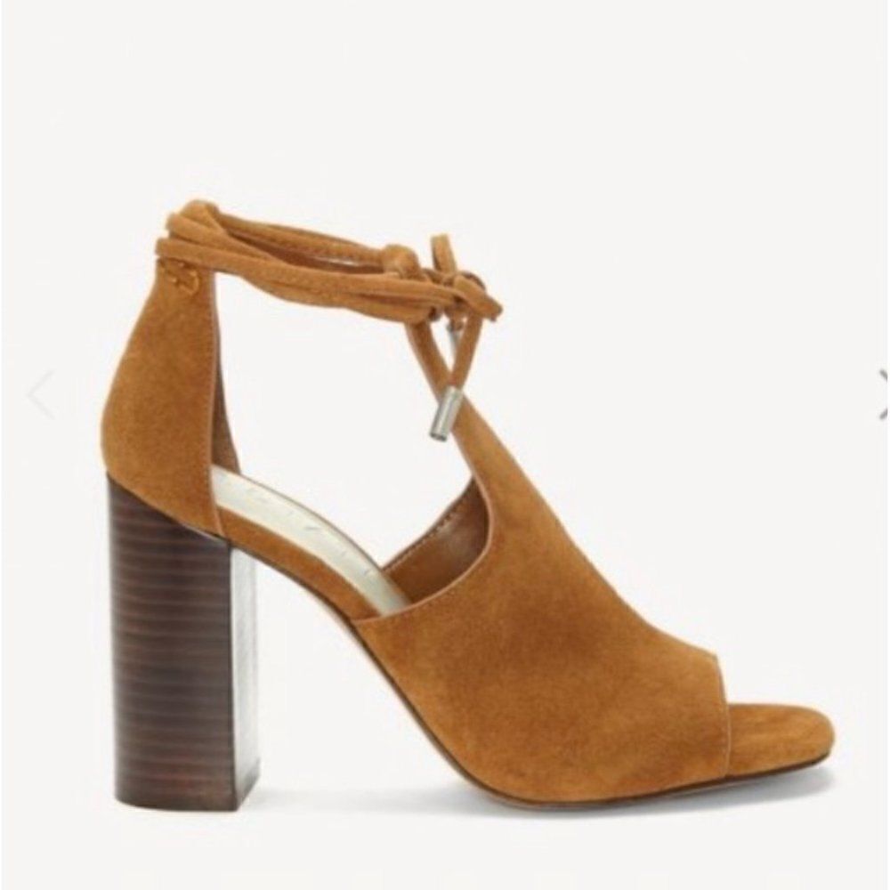1. State Tilya Leather Block‎ Heel Open Toe Sandals Size 7